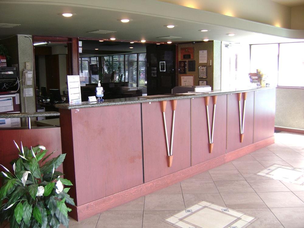 Days Inn By Wyndham Victoria On The Harbour Exteriér fotografie