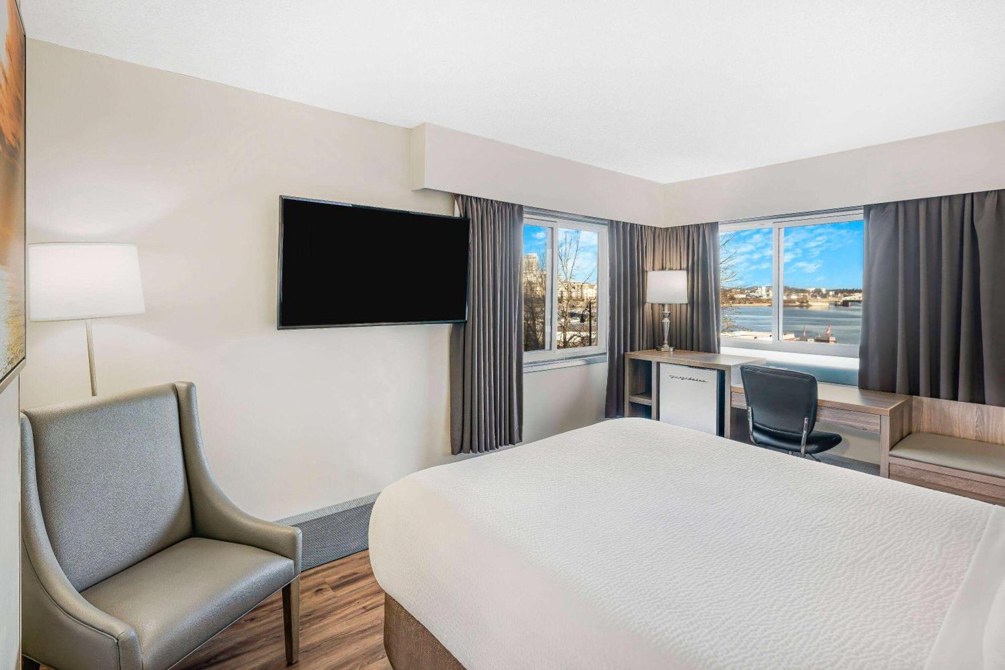 Days Inn By Wyndham Victoria On The Harbour Exteriér fotografie