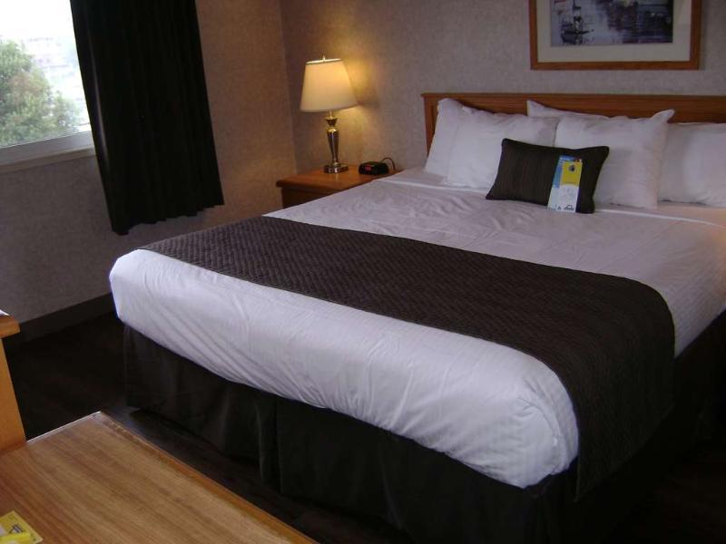 Days Inn By Wyndham Victoria On The Harbour Exteriér fotografie